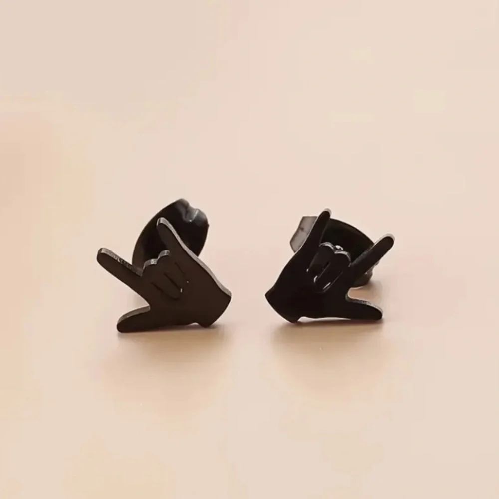 NEW I Love You sign stud Earrings in Black color - Boutique - Picture 3 of 5